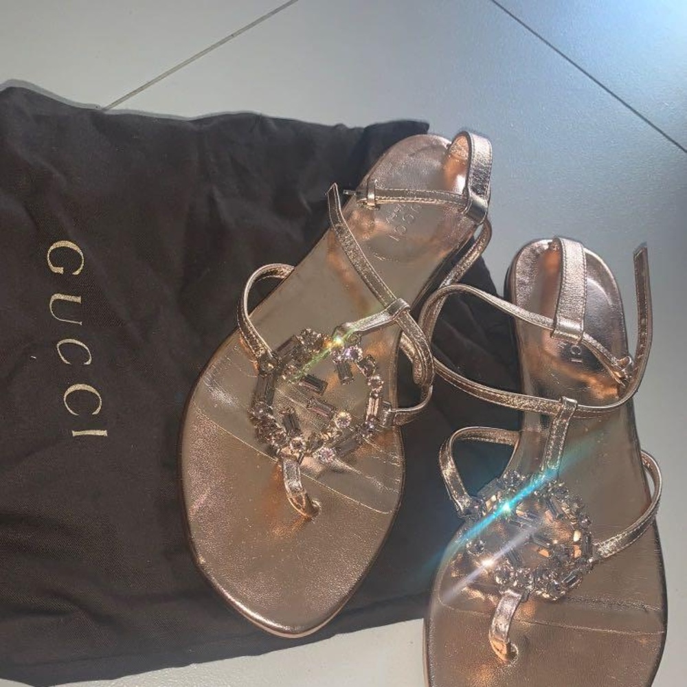 Gucci rose gold rhinestone embellished sandals
